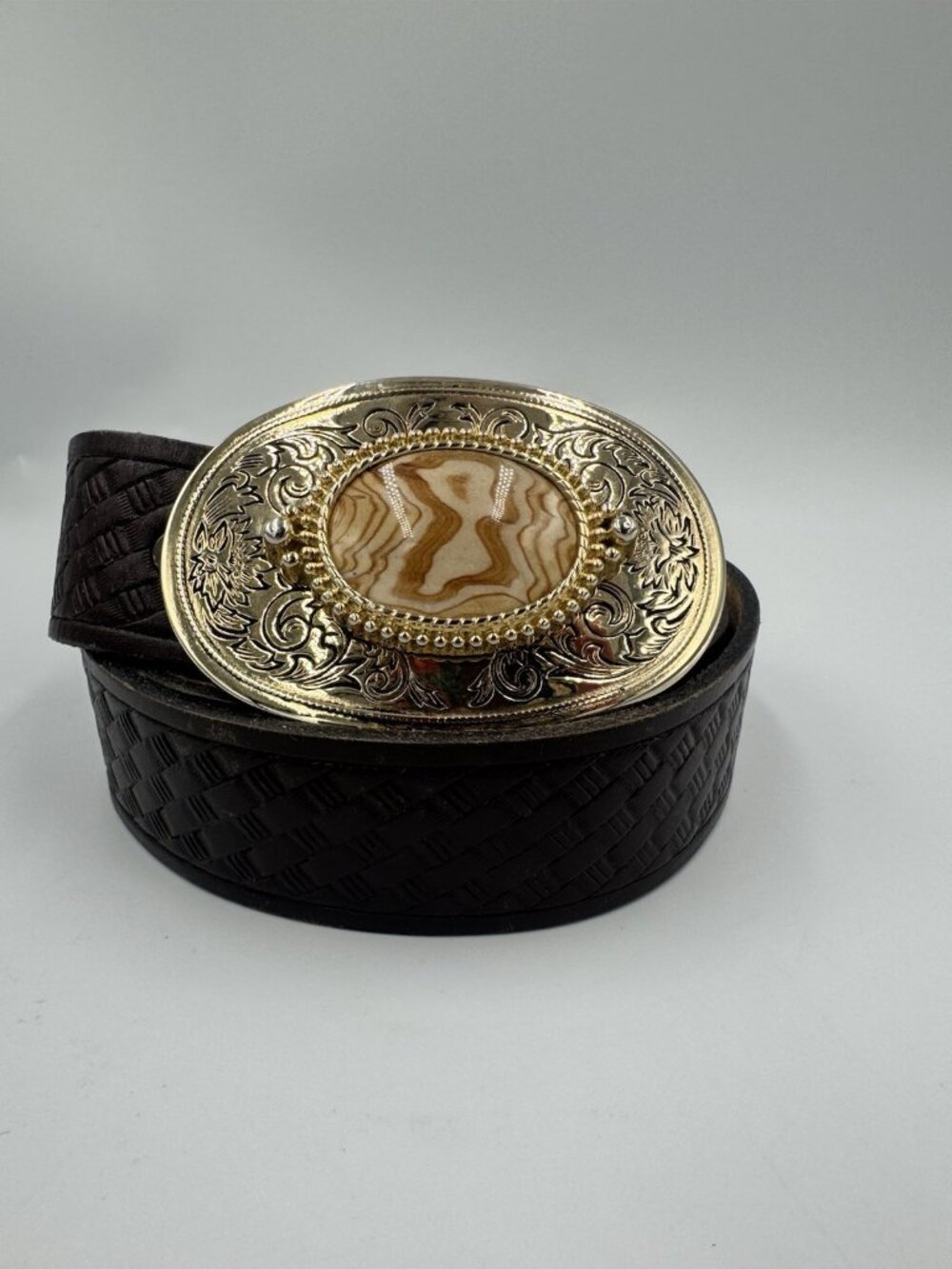 Vintage Women's Western Leather Belt Engraved Buckle Stone Accent Brown Size 34
